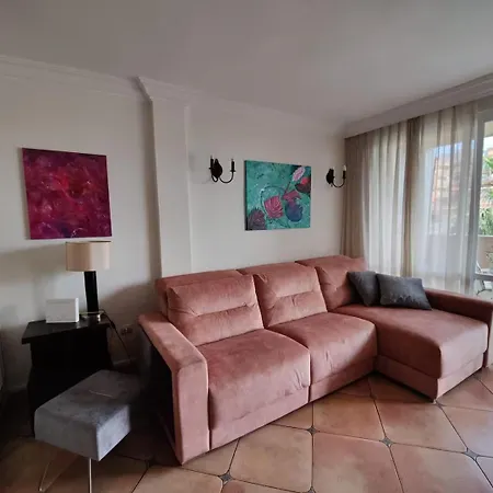 Apartment 3 Bedroom By The Line, Porlamar *